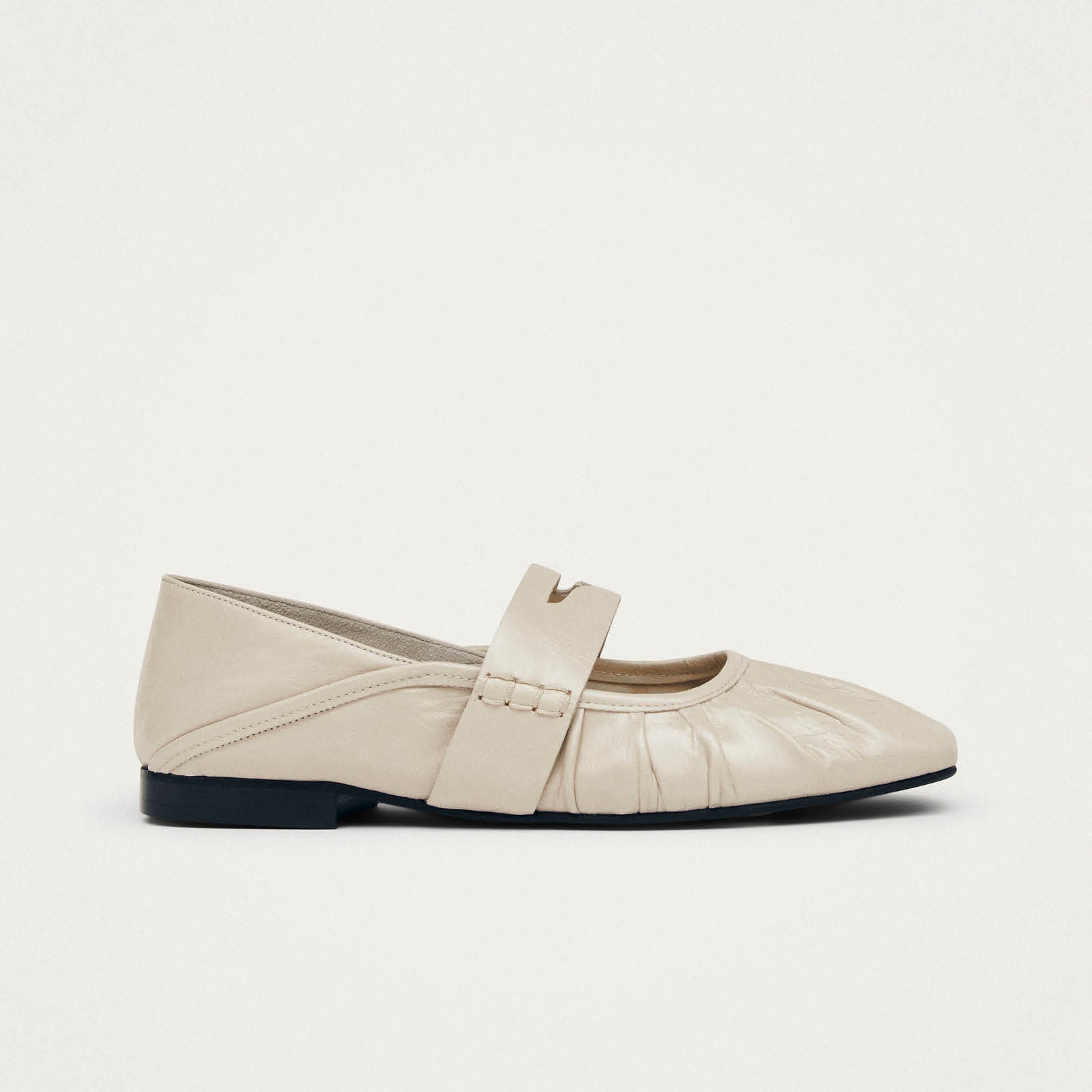 Bargo Cream Leather Ballet Flats - Image 3